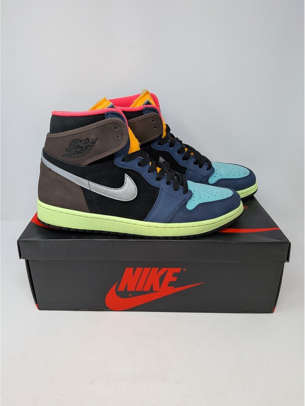 Nike Air Jordan 1 Retro High OG Tokyo Bio Hack Men’s Size 10 555088-201 Box